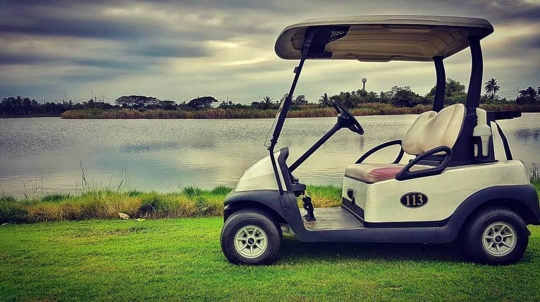 Гостьовий будинок Suwan Golf & Country Club Nakhon Chai Si Екстер'єр фото